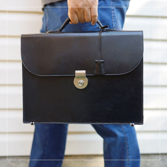 The HUE Briefcase 'Robson' (Bridle Leather)