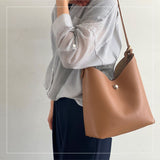 Daily Shoulder Bag